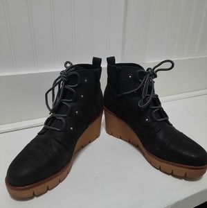 MIA Wedge Boots, Size 9, Black and Tan